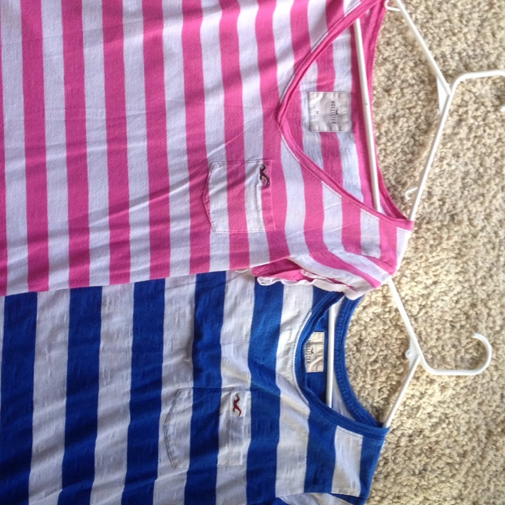 Hollister  tee bundle!!